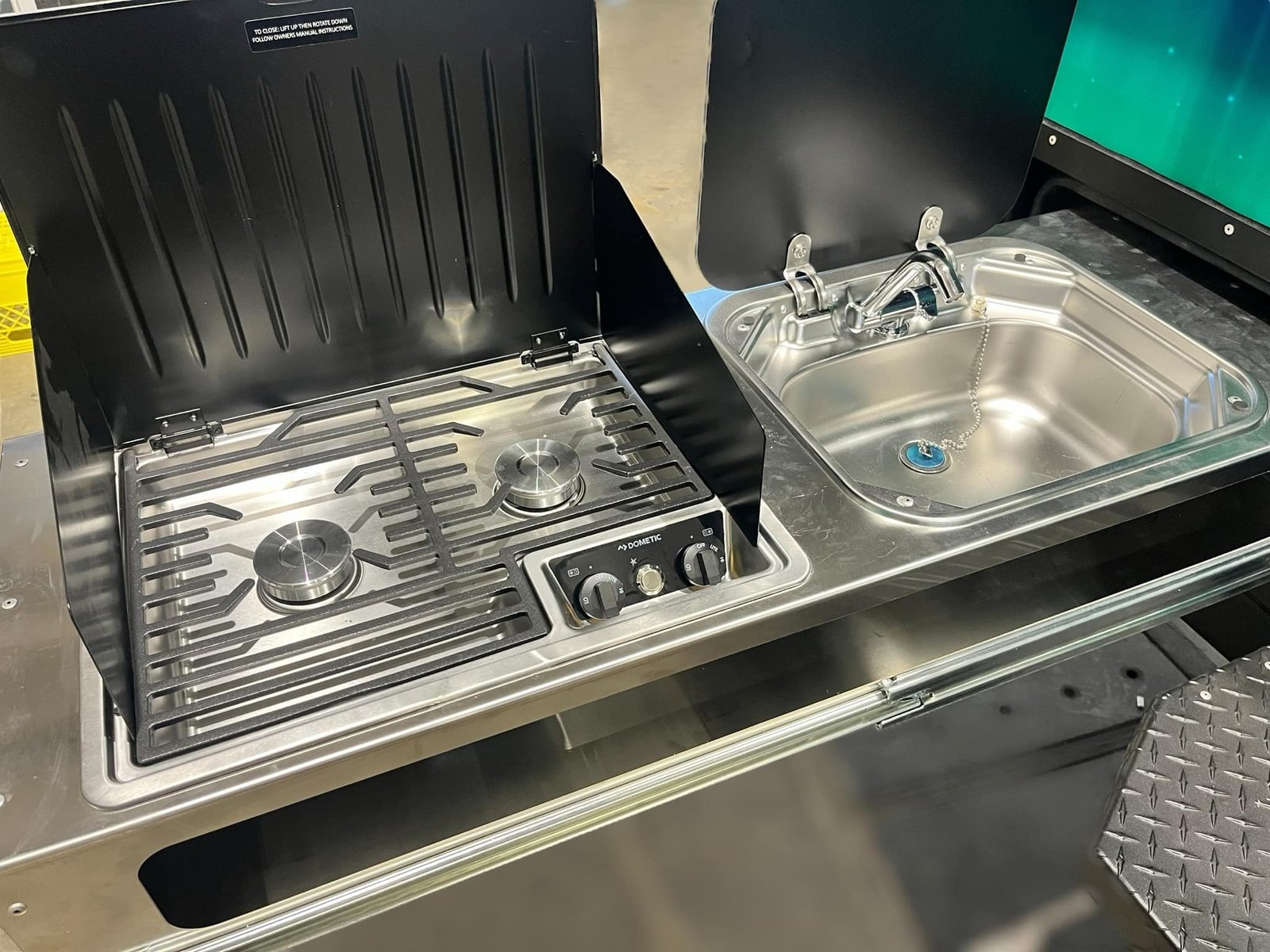 f52e7b28-ebb1-4bf3-8dfc-2ee01bde6e43